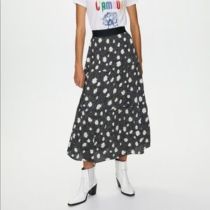 Aritzia Little Moon Glimmer Skirt